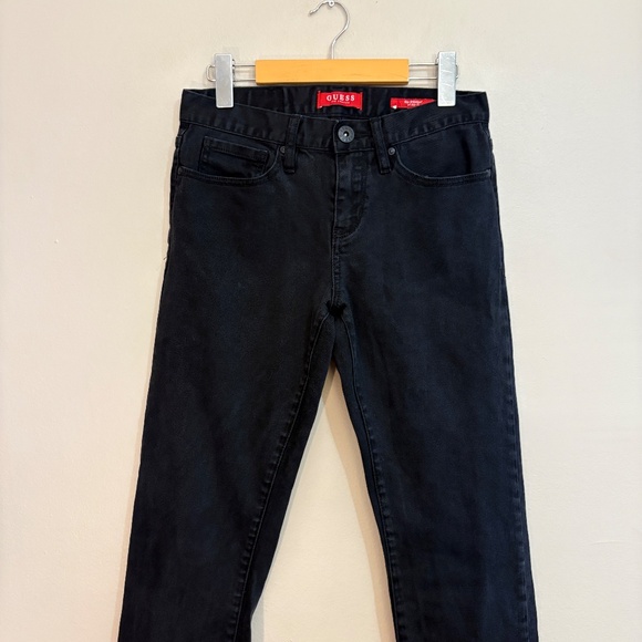 $19❄️ Guess Slim Straight Black Jeans Size 29x32 - Picture 2 of 15